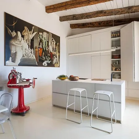Designer Loft On The Gulf